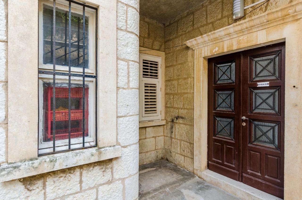 Best Location Apartments - Brizo Apartments 두브로브니크 외부 사진