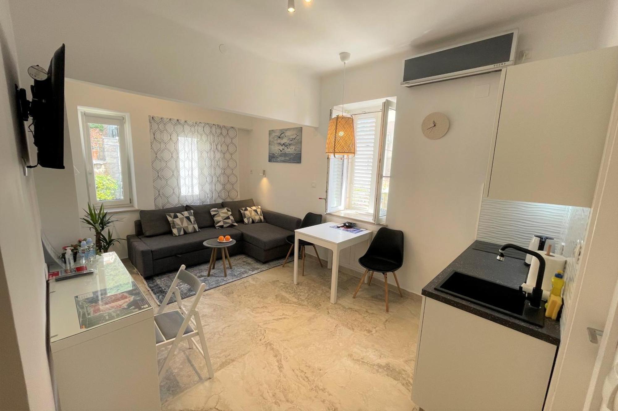 Best Location Apartments - Brizo Apartments 두브로브니크 외부 사진